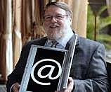 Comunicación del hombre  en 1971  D.C.