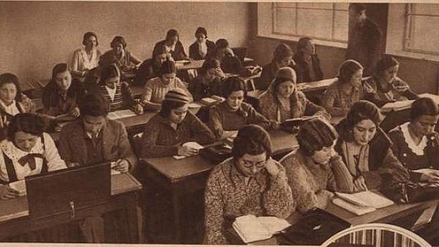 EN EL SIGLO XIX, MÁS MUJERES EN LA EDUCACIÓN