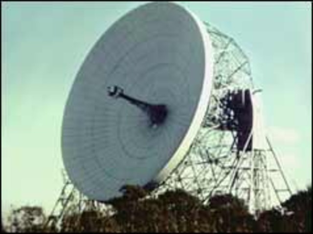 Radio telescope makes space history