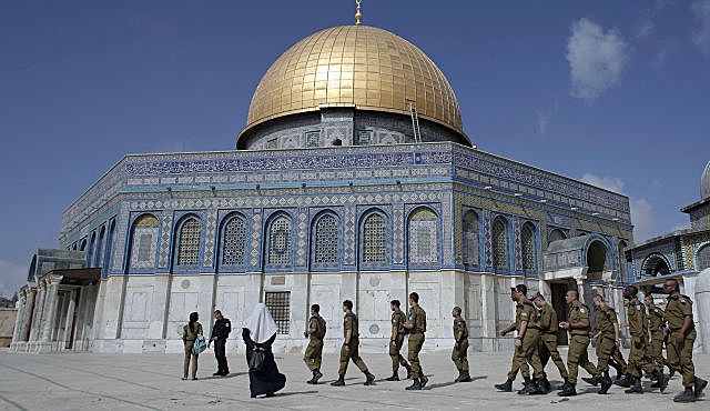 Se construye el tercer templo