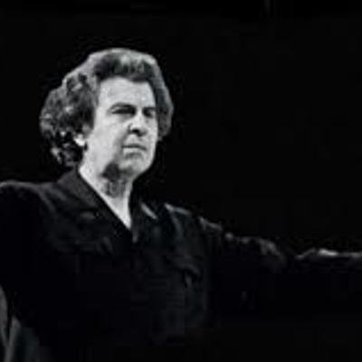 Timeline: βιογραφια μικυ θεοδωράκη