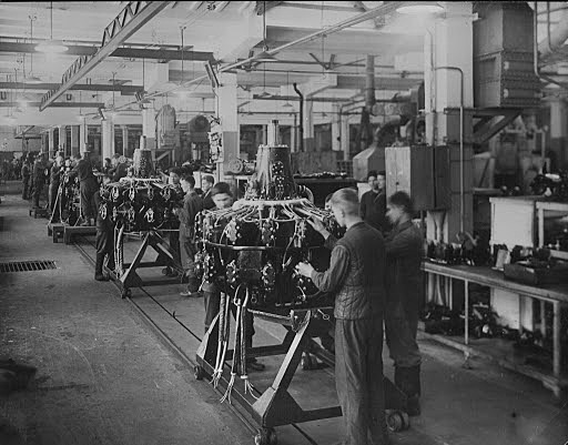 МОТОРОСТРОИТЕЛЬНЫЙ ЗАВОД № 19 ИМ. СТАЛИНА