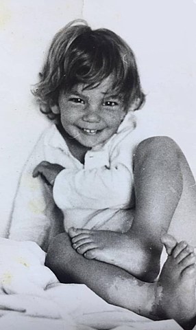 Naixement Santiago a Buenos Aires