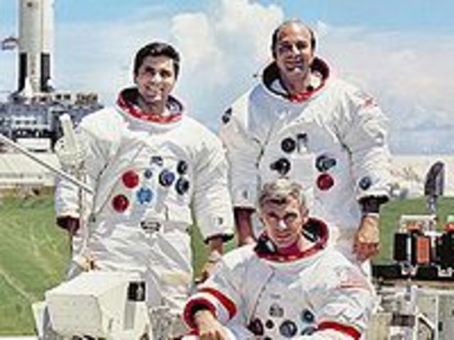 Returning of Apollo 17 (US)