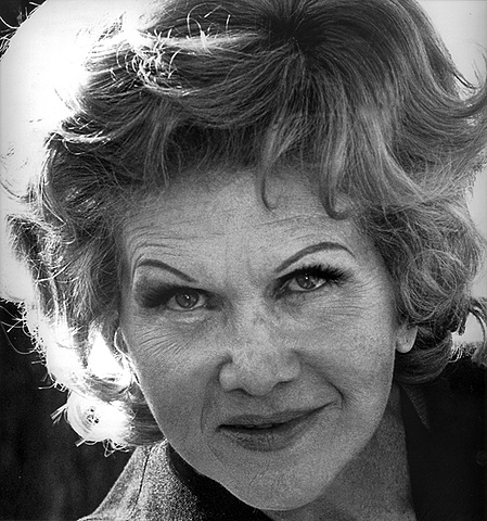 Publica “marzo incompleto” - 1968