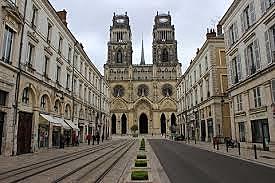 Angleži obkolijo Orleans