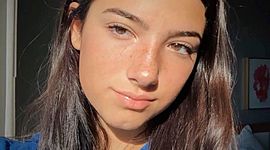 Timeline: Charli d'Amelio