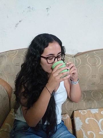 DRINK JUICE AND WATER