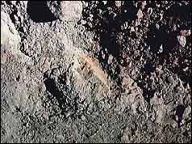 Last Moon mission returns