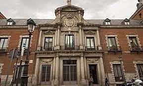 Creación de las secretarias de Estado y Asuntos Exteriores