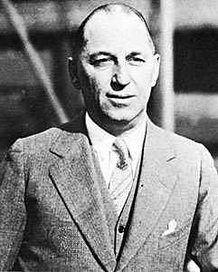 Walter Chrysler.