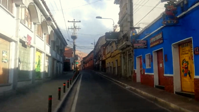 Protesta vecinal en Potosí exige un laboratorio de Covid-19 y renuncia de delegado presidencial