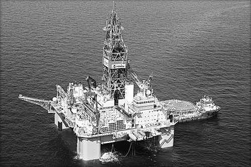 Descubrimiento de  yacimientos de petróleo