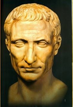 Julio César Proclamado Dictador