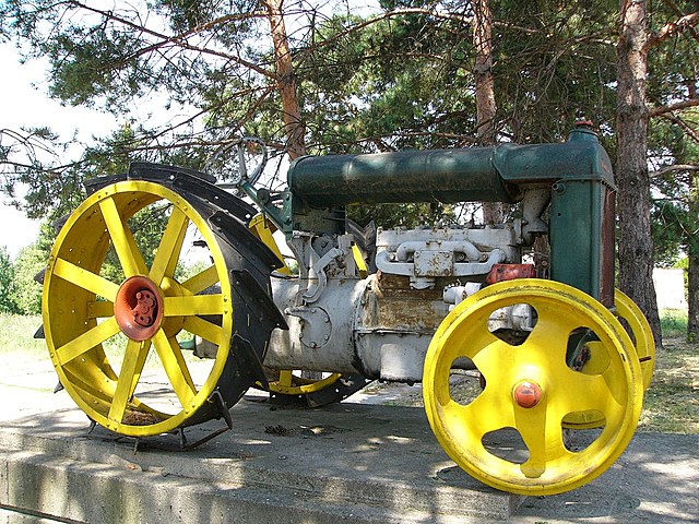 John Ford empieza a fabricar en serie el Fordson G