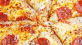Timeline: Le lundi prochain, je mangerai de la pizza.