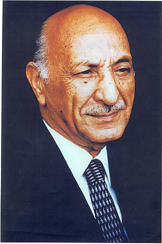 1933 Zahir Shah becomes king g.