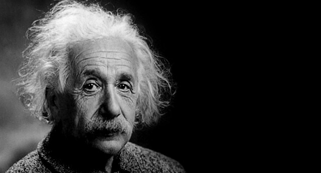 ALBERT EINSTEIN (1879-1955)