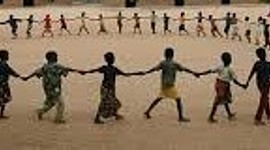 Timeline: TRAS LOS PASOS DE LA INFANCIA Y LA ADOLESCENCIA