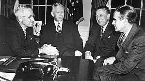 Se firma el Plan Marshall