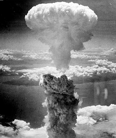 BOMBARDEO ATÓMICO EN XAPÓN