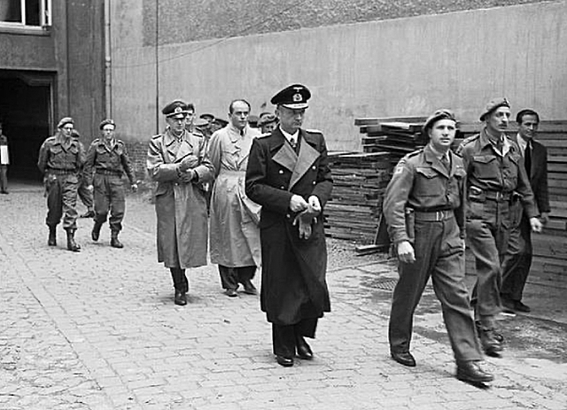 RENDICIÓN DO EXÉRCITO ALEMÁN