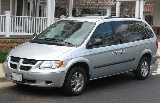 Chrysler unvails Minivans