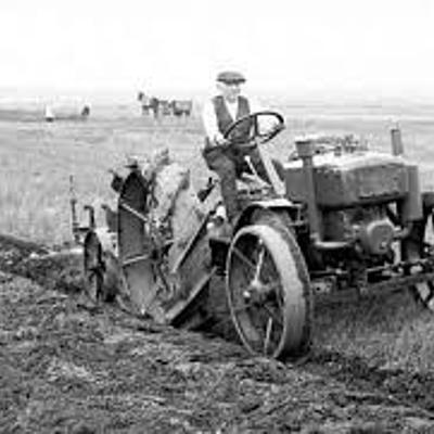 Timeline: Historia del tractor.