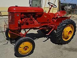 Tractor de gasolina.