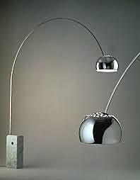 Arco, lampada a terra per FLOS