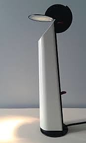 Gibigiana, lampada da tavolo per Flos