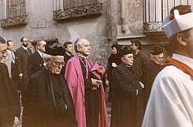 Arrestan al obispo Francisco de Paula Verea en Monterrey.