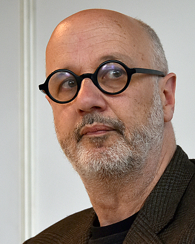 NACIMIENTO DE RODRIGO FRESÁN