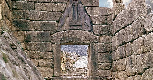 La puerta de los leones de Micenas