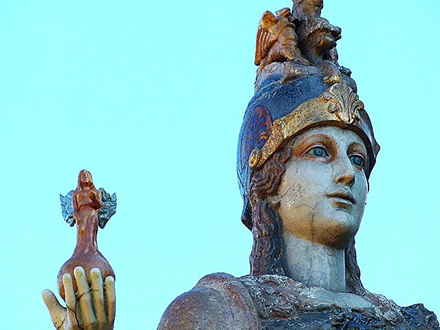 Escultura de Atenea