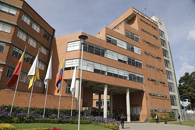 APERTURA DE UNIMINUTO