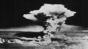 De Verenigde staten gooit een kernbom op Hirosjima