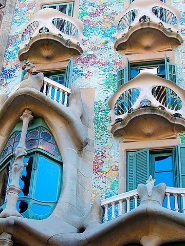 Casa Milà - Antoni Gaudí