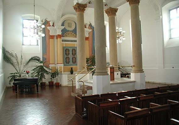 1820 k.: zsinagóga