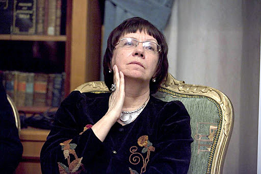 Публикация статьи Н. Ивановой "Между. О месте критики в прессе и литературе"