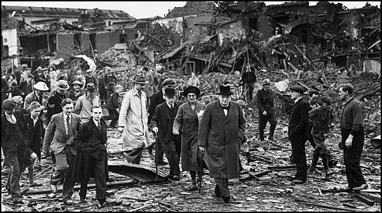 London folyamatos bombázása