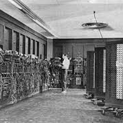 Timeline: Evolución Generacional de la Computación