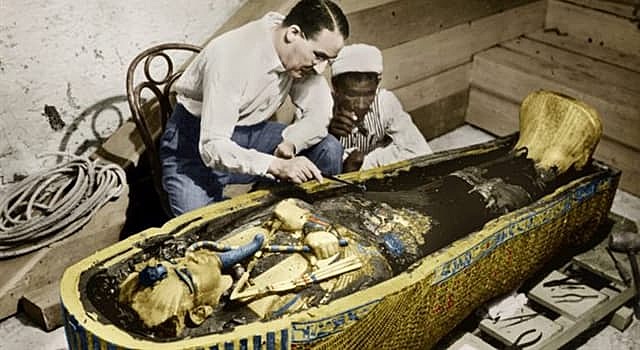 Howard carter descubre la tumba de Tutankamón