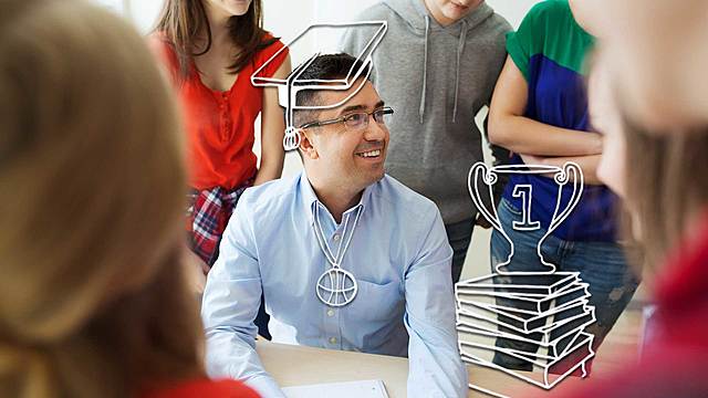 MEJOR PROFESIONAL DOCENTE