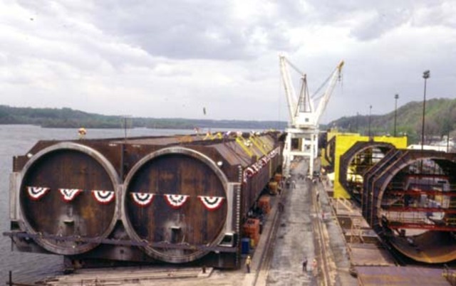 First tunnel tubes lowered