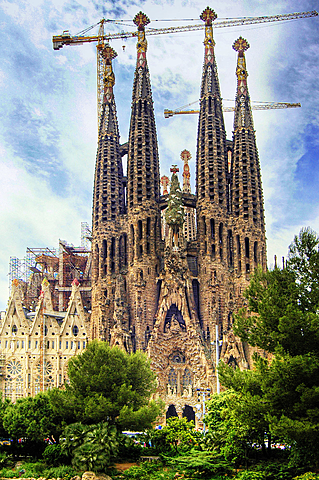 Comença la construcció de la Sagrada Familia- Antoni Gaudí