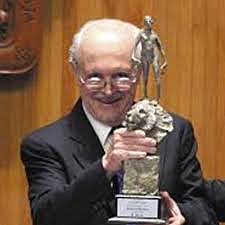 Mario Molina recibe Premio Nobel de química por trabajos CFCS