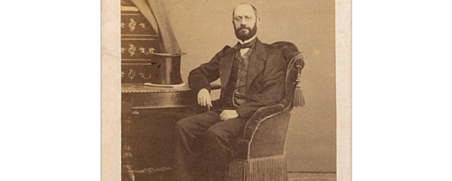 Promulgación de la Ley Iglesias