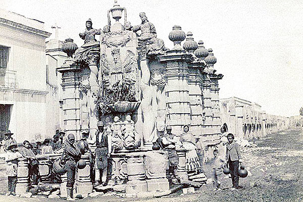 Fuente Salto del Agua