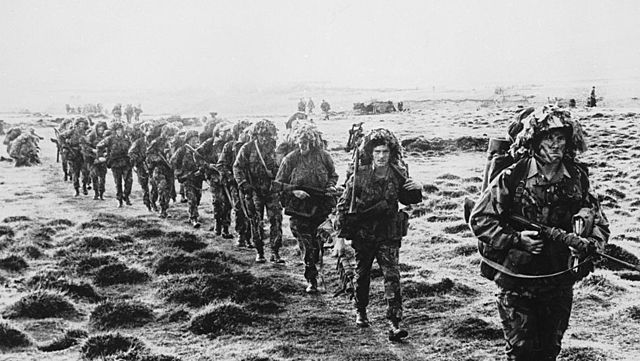 Empieza la colonización en las Islas Malvinas